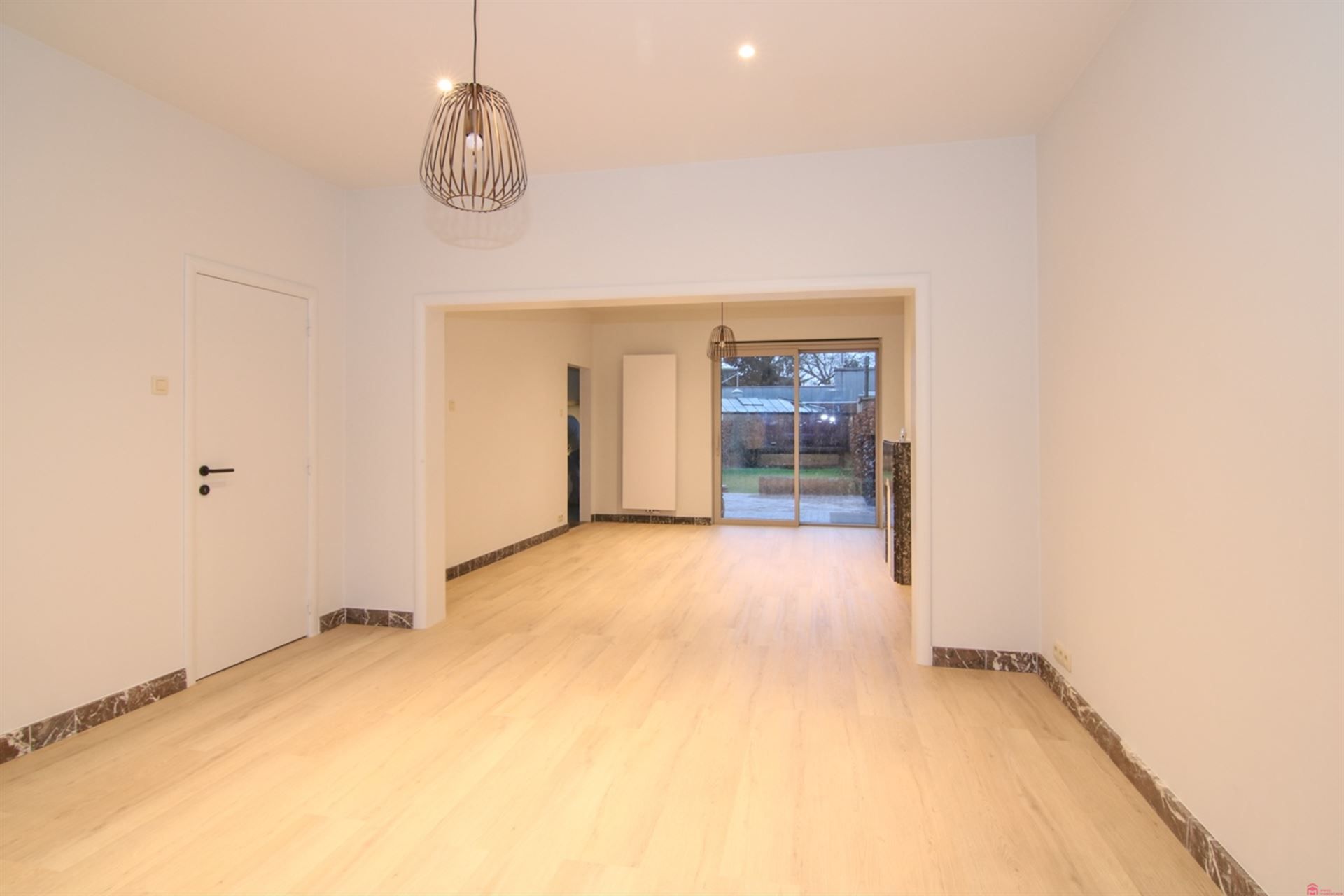 Knap vernieuwd burgerhuis foto 6