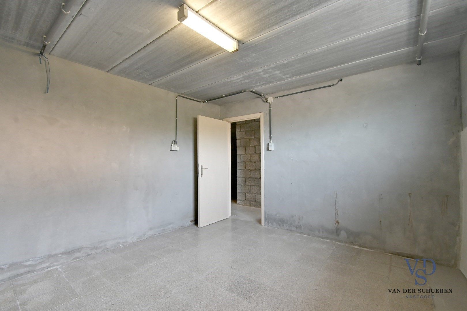 Ruime woning op unieke locatie in het groen, vlakbij Dikkele foto 29