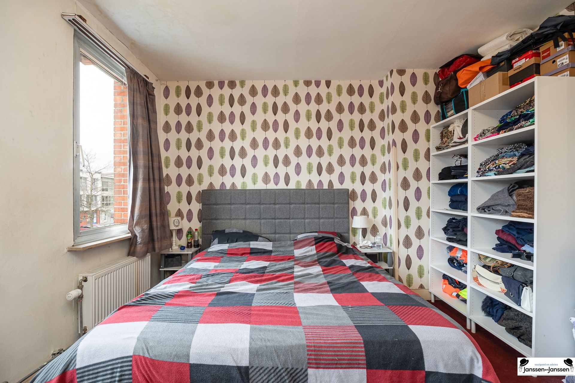 Te renoveren charmante woning met grote tuin foto 10