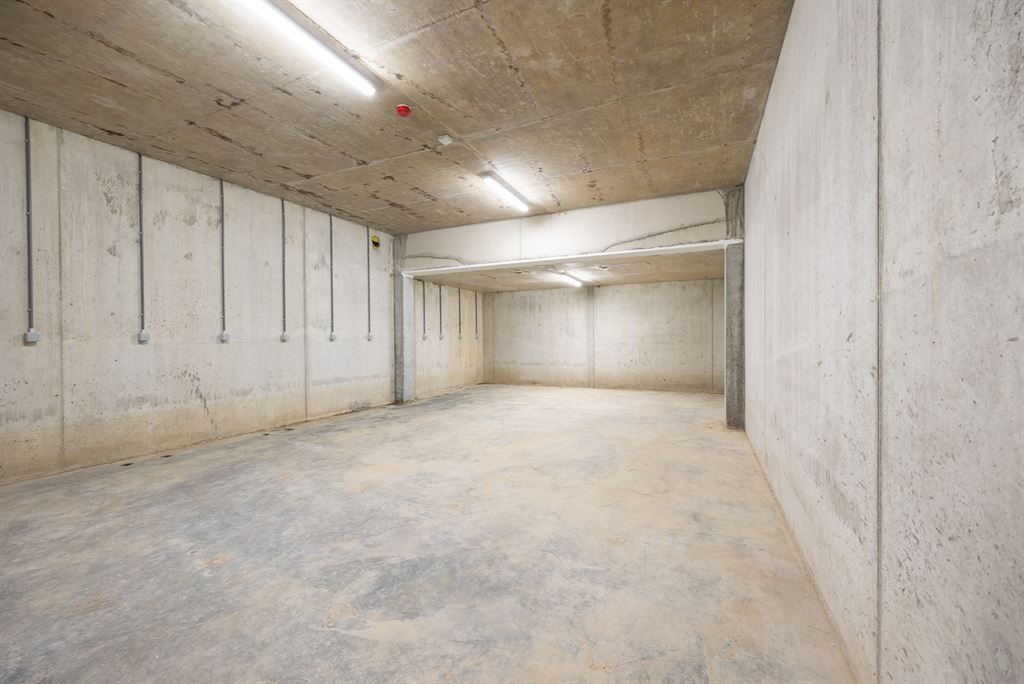 lichtrijk nieuwbouwappartement met terras foto 16