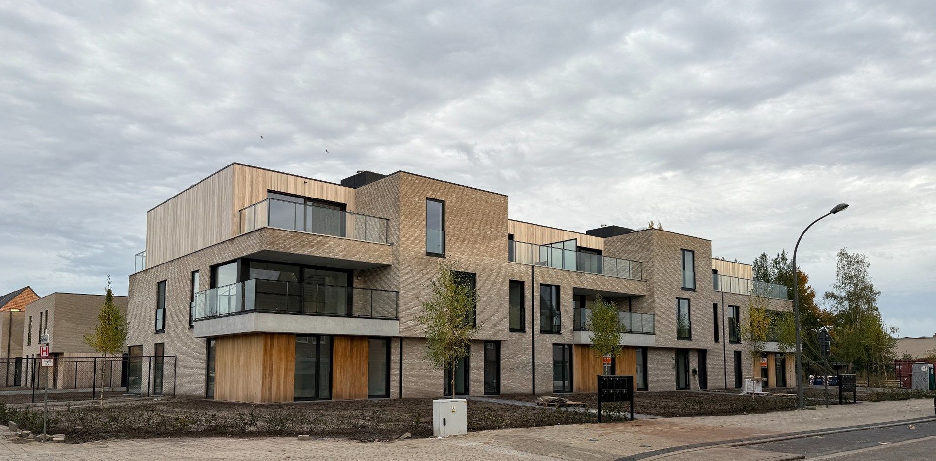 Residentie Balique - hedendaags wonen te St-Job-in-'t-Goor foto {{pictureIndex}}