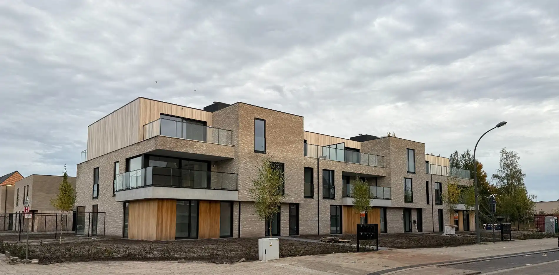 Residentie Balique - hedendaags wonen te St-Job-in-'t-Goor foto {{pictureIndex}}