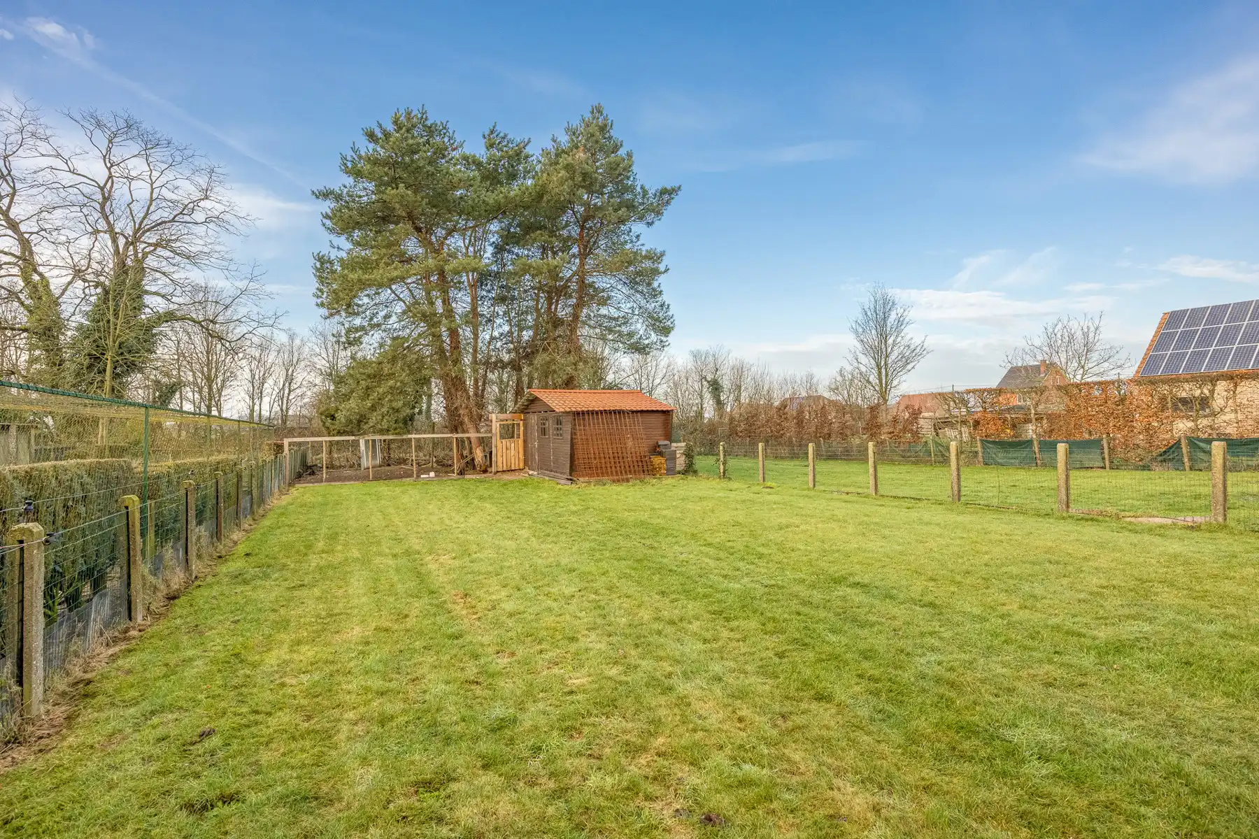 Recent gerenoveerde woning op een ruim perceel van 996 m². foto 46