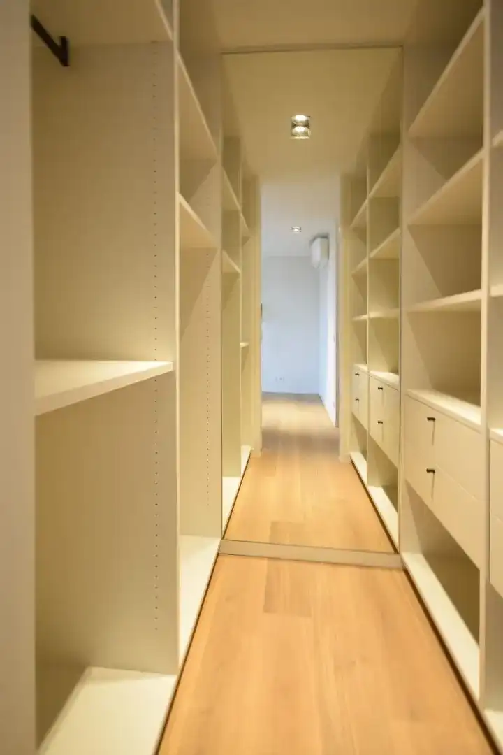 LUXE PENTHOUSE MET ADEMBENEMEND ZICHT OP STERREBOS. foto 11
