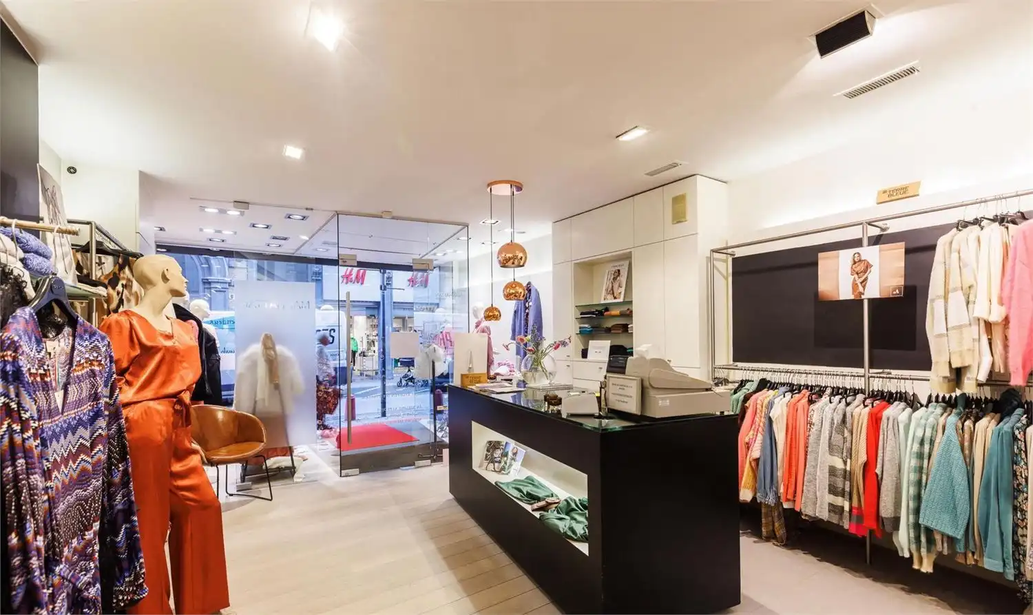 Goed gelegen handelseigendom Gasthuisstraat foto 7