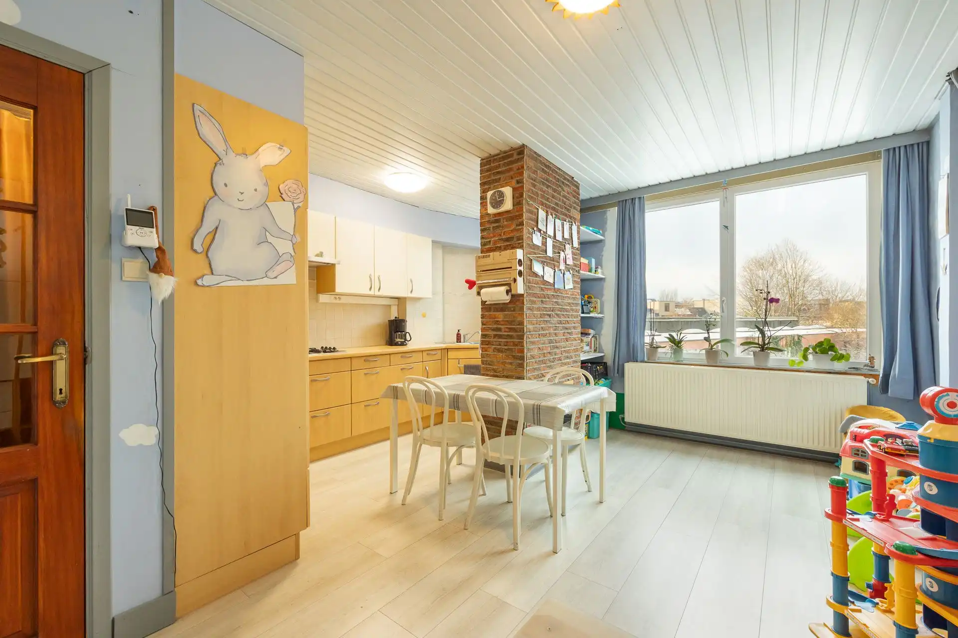 Ruime bel-étagewoning met tuin op toplocatie in Wilrijk! foto 4