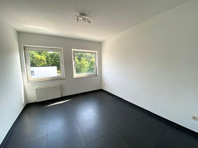 Gelijkvloers 2 slaapkamer appartement met garage in centrum van Geel foto 10
