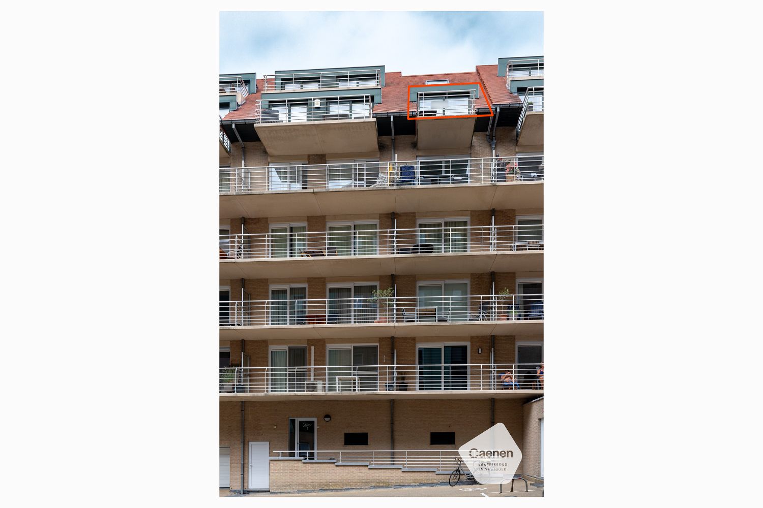 Zuidgerichte studio met slaaphoek, volledig instapklaar foto 9