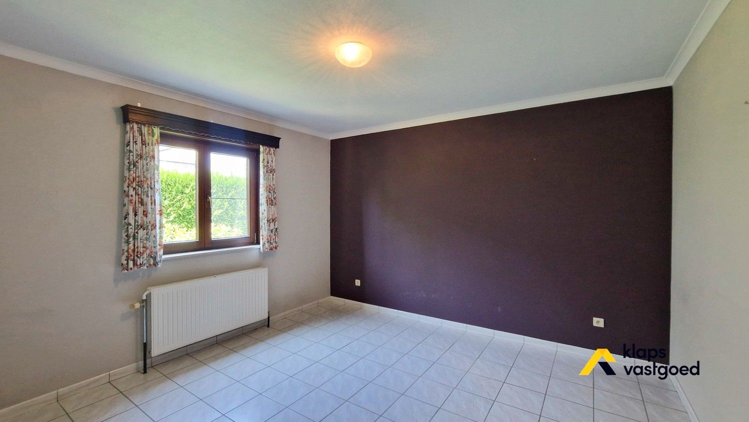 Knusse woning op 8 are in een rustige buurt. foto 12