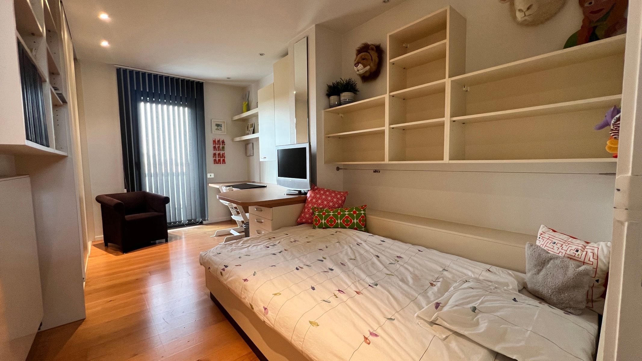 Exclusieve villa met adembenemend uitzicht en luxueuze voorzieningen foto 14