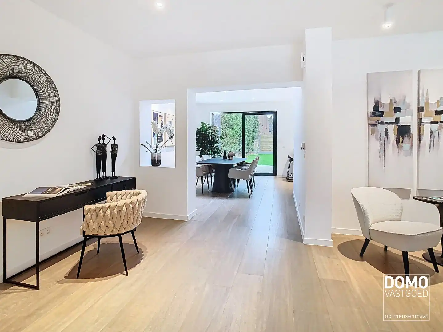 TOTAAL gerenoveerde woning in het centrum van Kermt - Verkoop onder registratierechten!!! foto 9