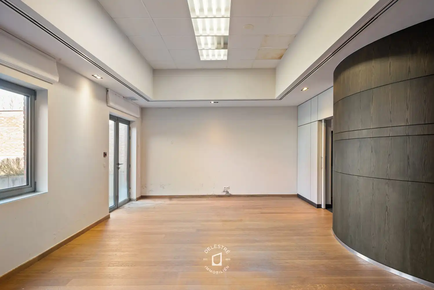 Veelzijdig investeringspand met 3 APP., MAGAZIJN, STAANPLAATSEN EN HANDELSPAND foto 12