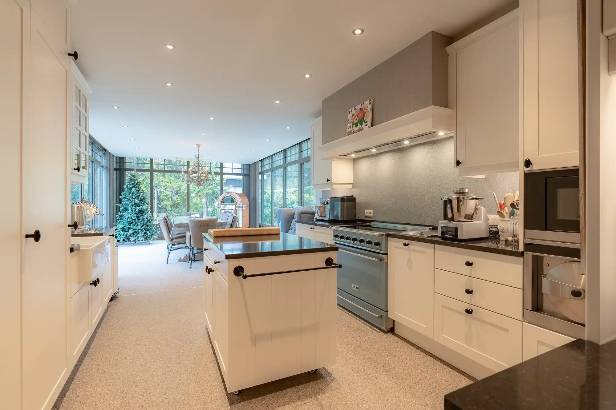 Ruime villa met bureau, veranda en wellness in Averbode foto 8