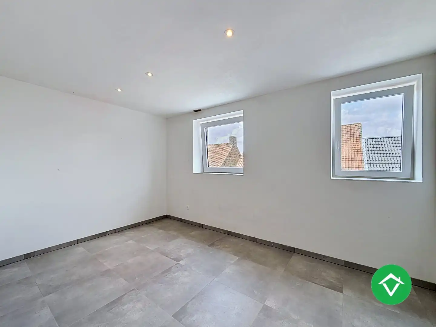 Centraal gelegen nieuwbouwwoning met 3 slaapkamers, tuin en overdekte autostaanplaats foto 23