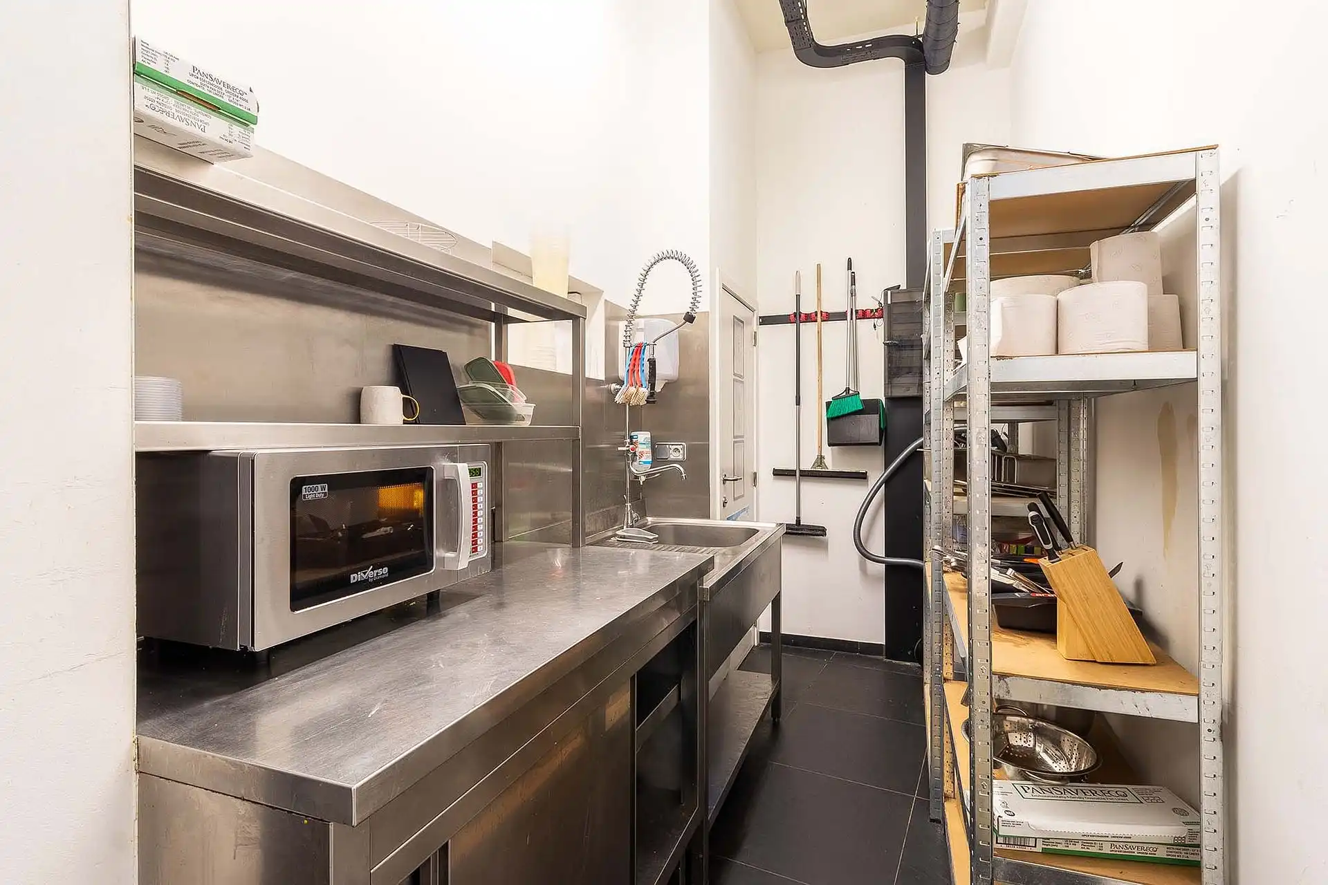 Handelsgelijkvloers op absolute toplocatie in Wilrijk foto 5