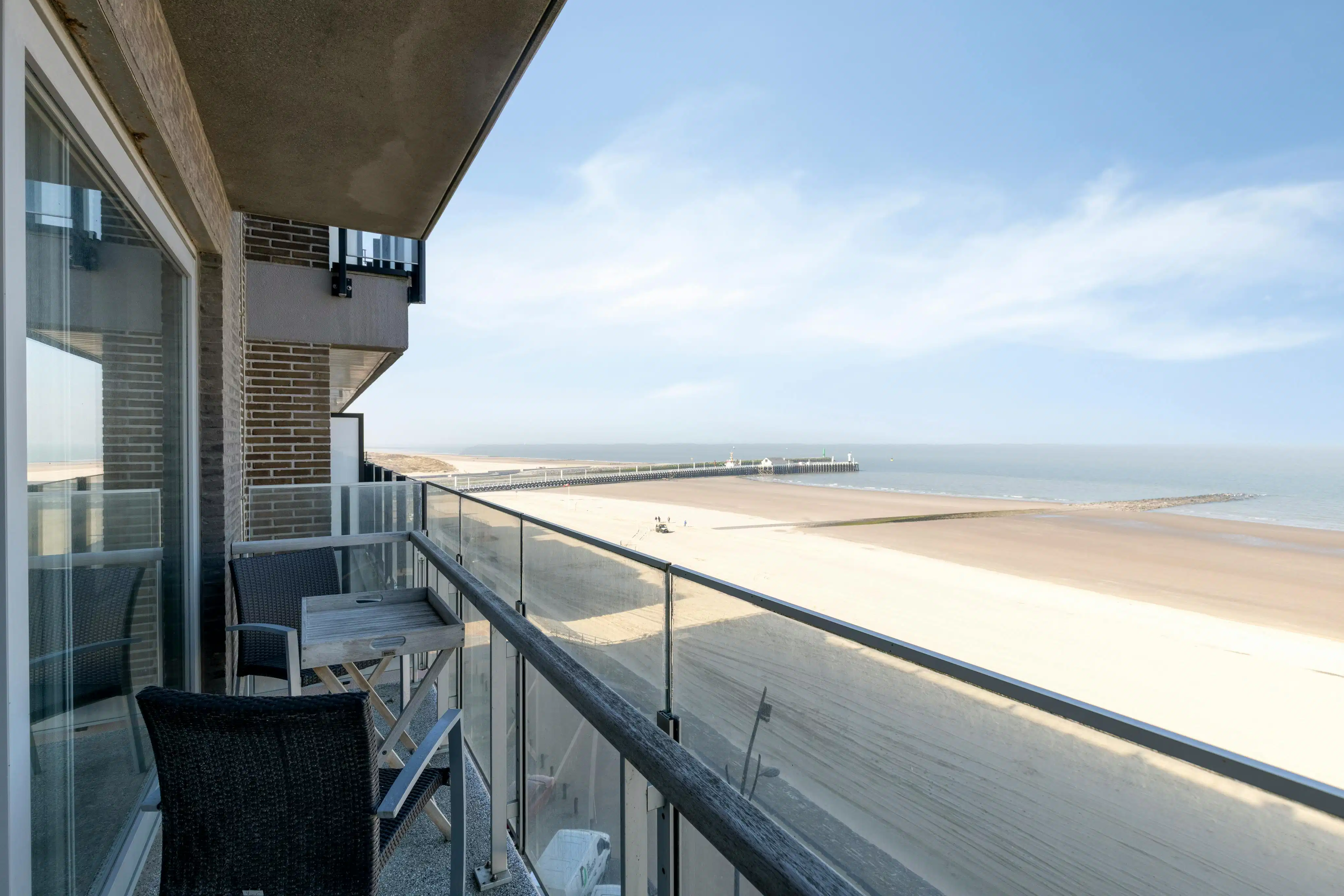 Gemeubeld appartement koop in Blankenberge met zeezicht foto 5
