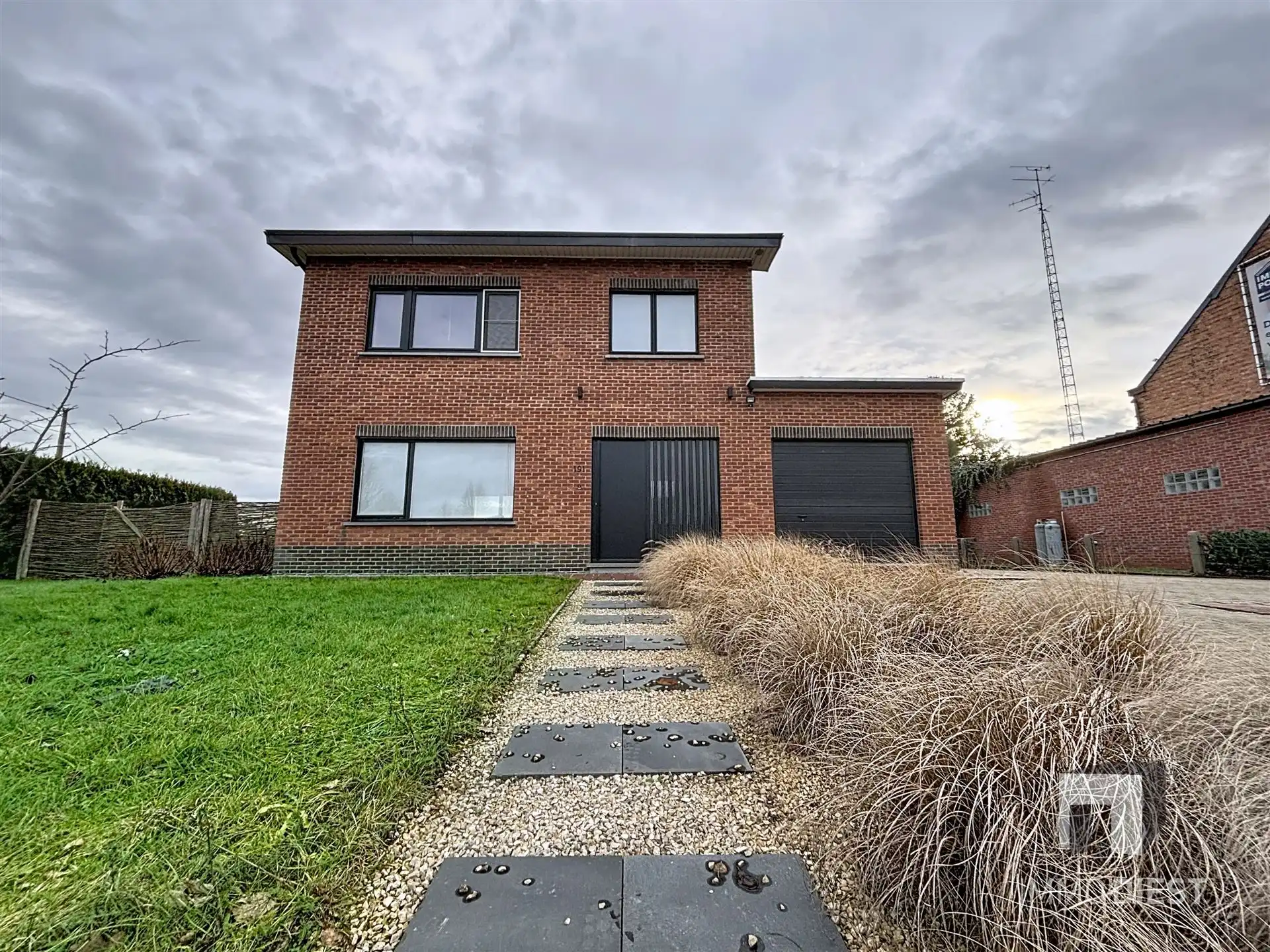 Hoofdfoto van de publicatie: Woning op 8,25are ideaal voor starters