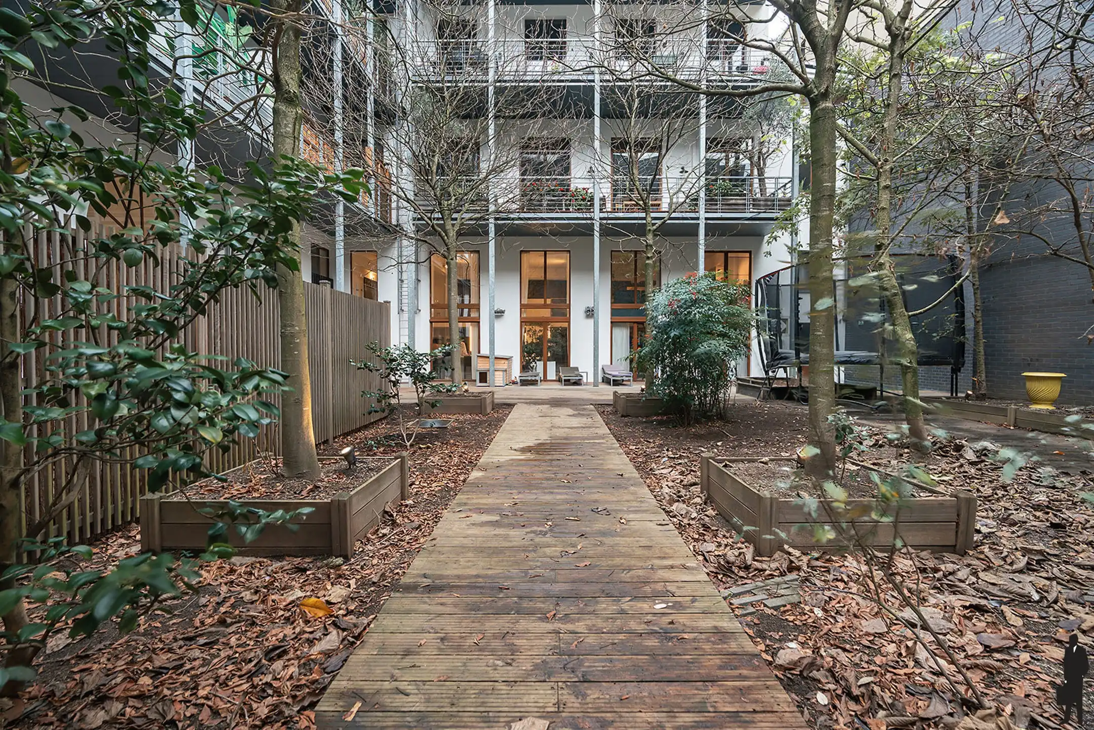 Unieke loftvilla met high-end afwerking en een fenomenale private stadstuin van 400 m² foto 11