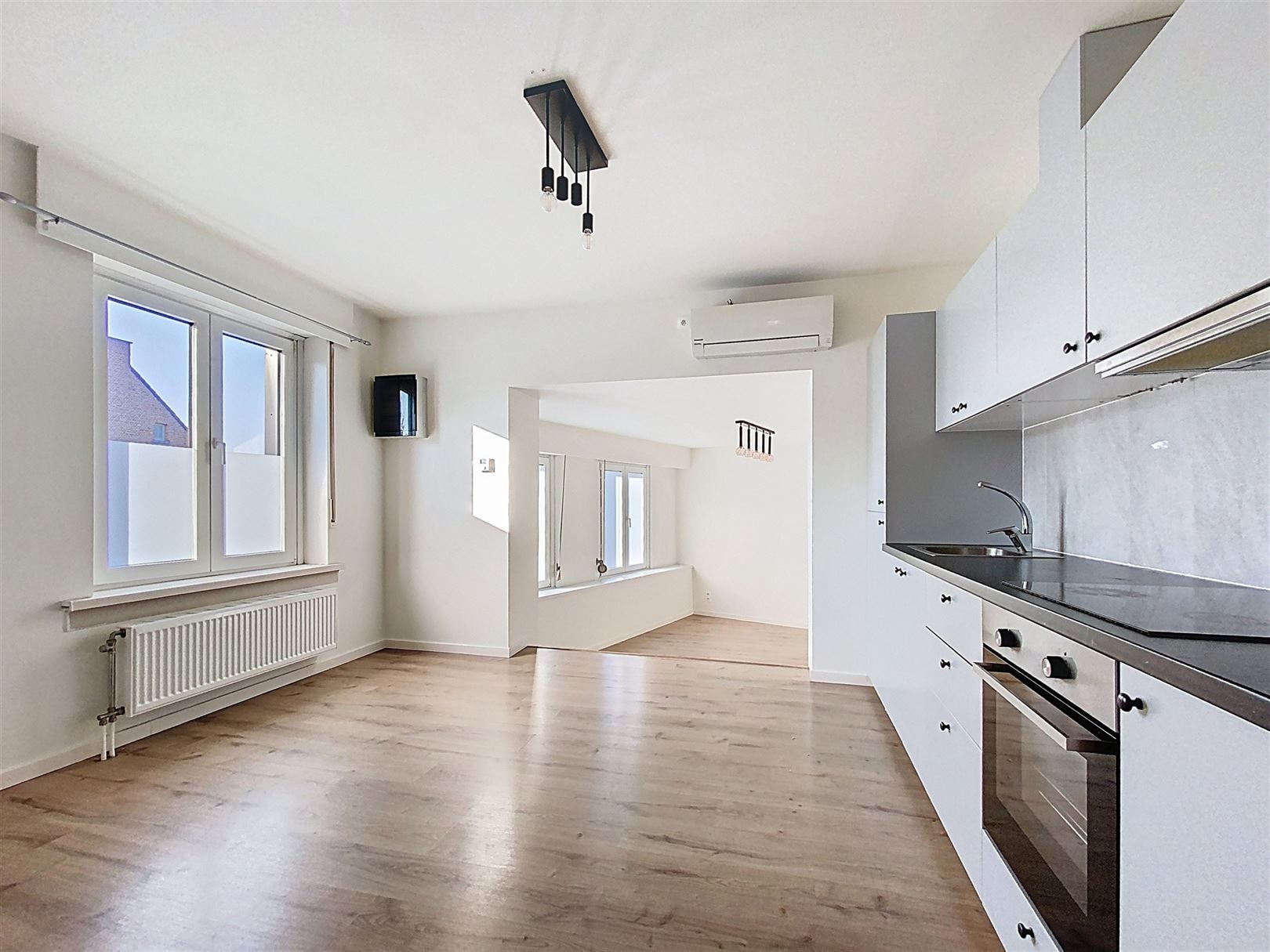 Triplex appartement gelegen te Brasschaat  foto 4