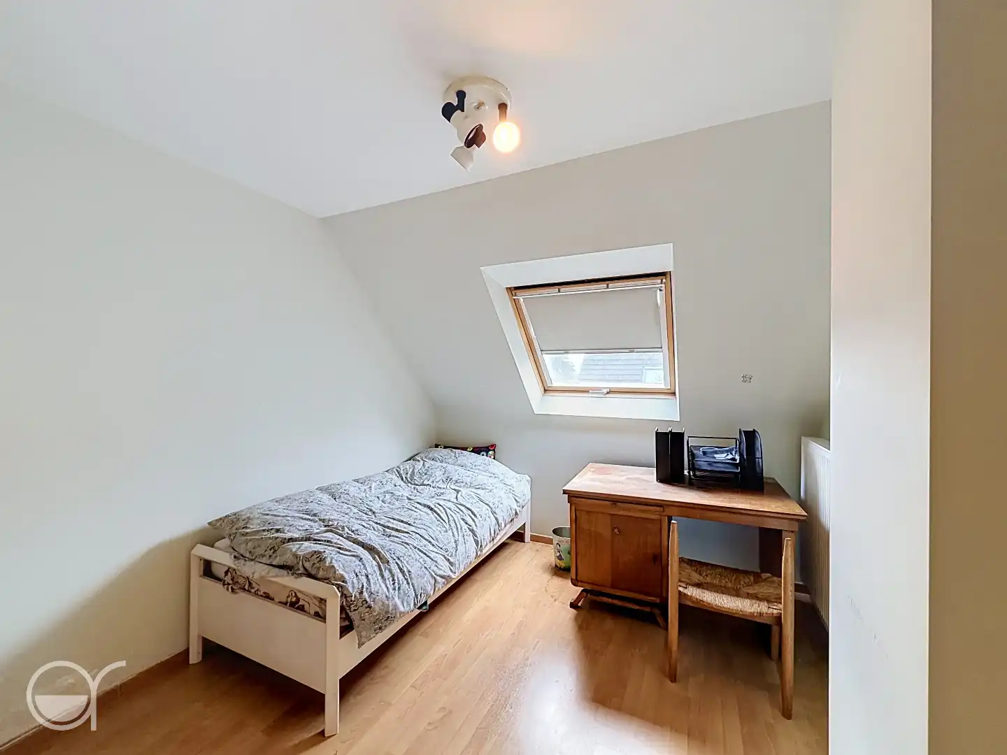 Ruime alleenstaande woning met 4 slaapkamers, 2 badkamers, dressing en mooie tuin in Merelbeke foto 20