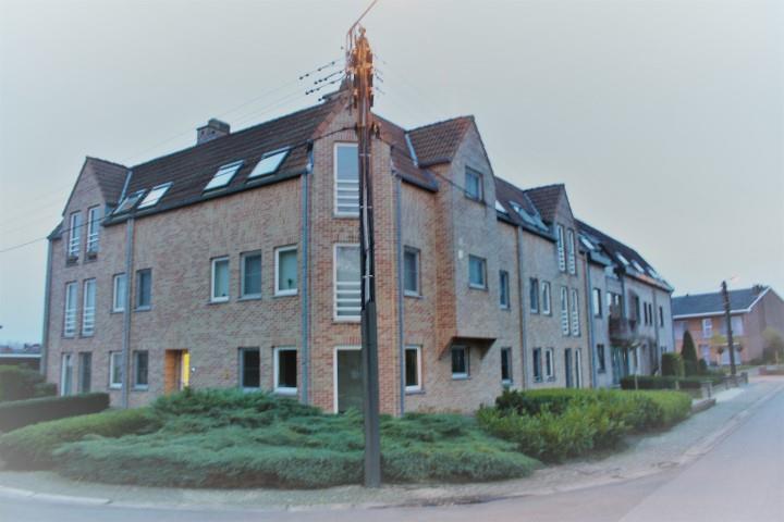 Appartement te huur foto {{pictureIndex}}