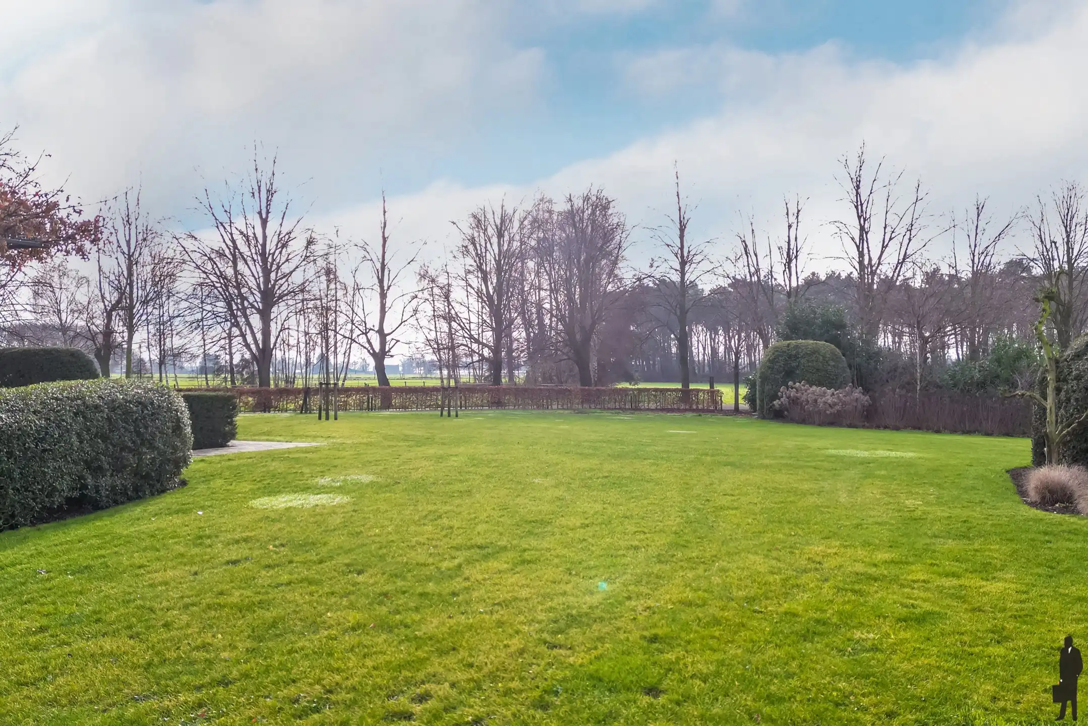 Instapklare villa temidden van uitgestrekte weilanden en landerijen!  foto 7