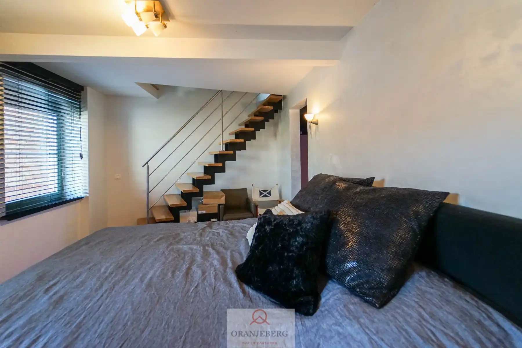 Duplex-appartement in voormalige industriële katoenspinnerij foto 19