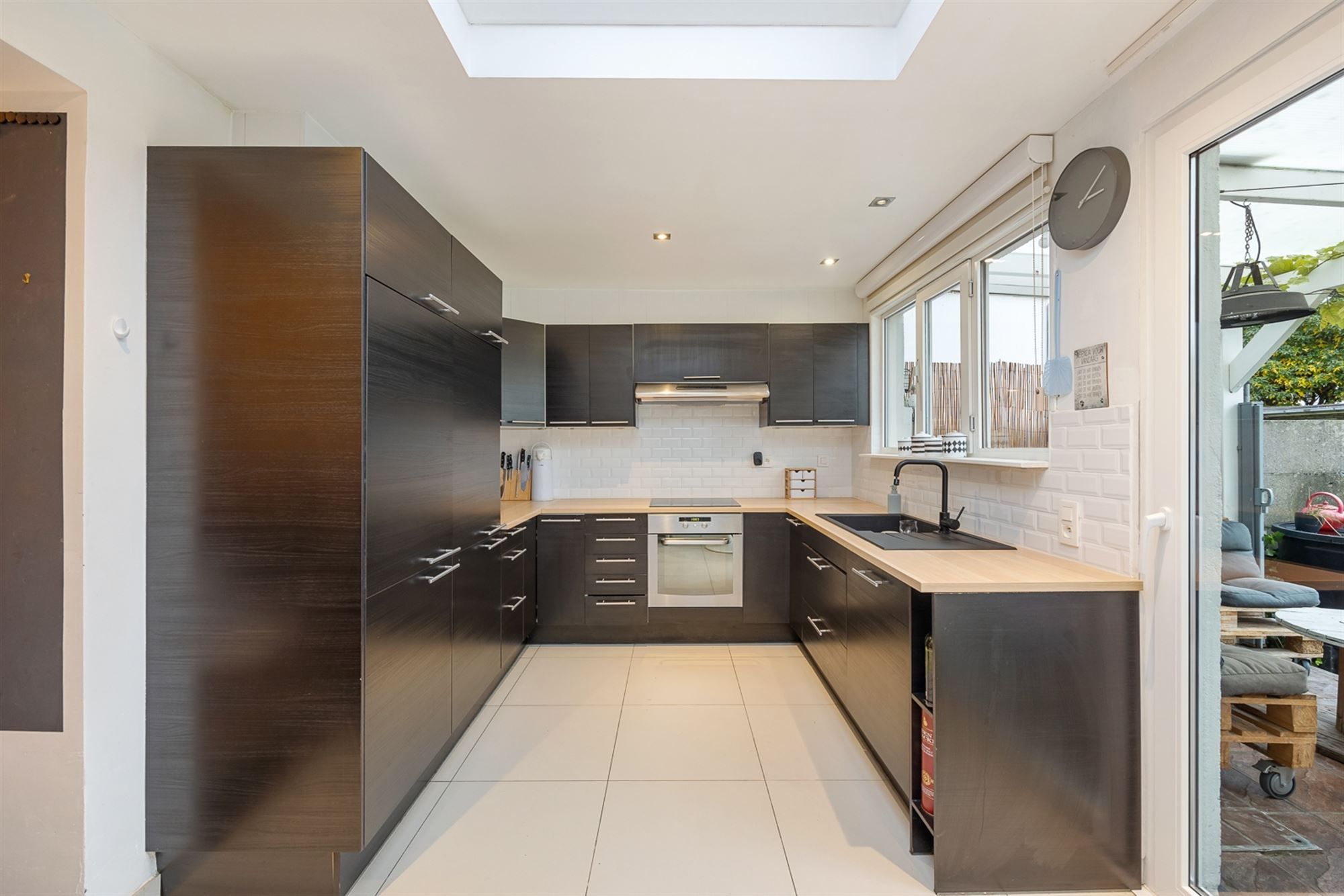 Woning met 4 slaapkamers op rustige ligging foto 8