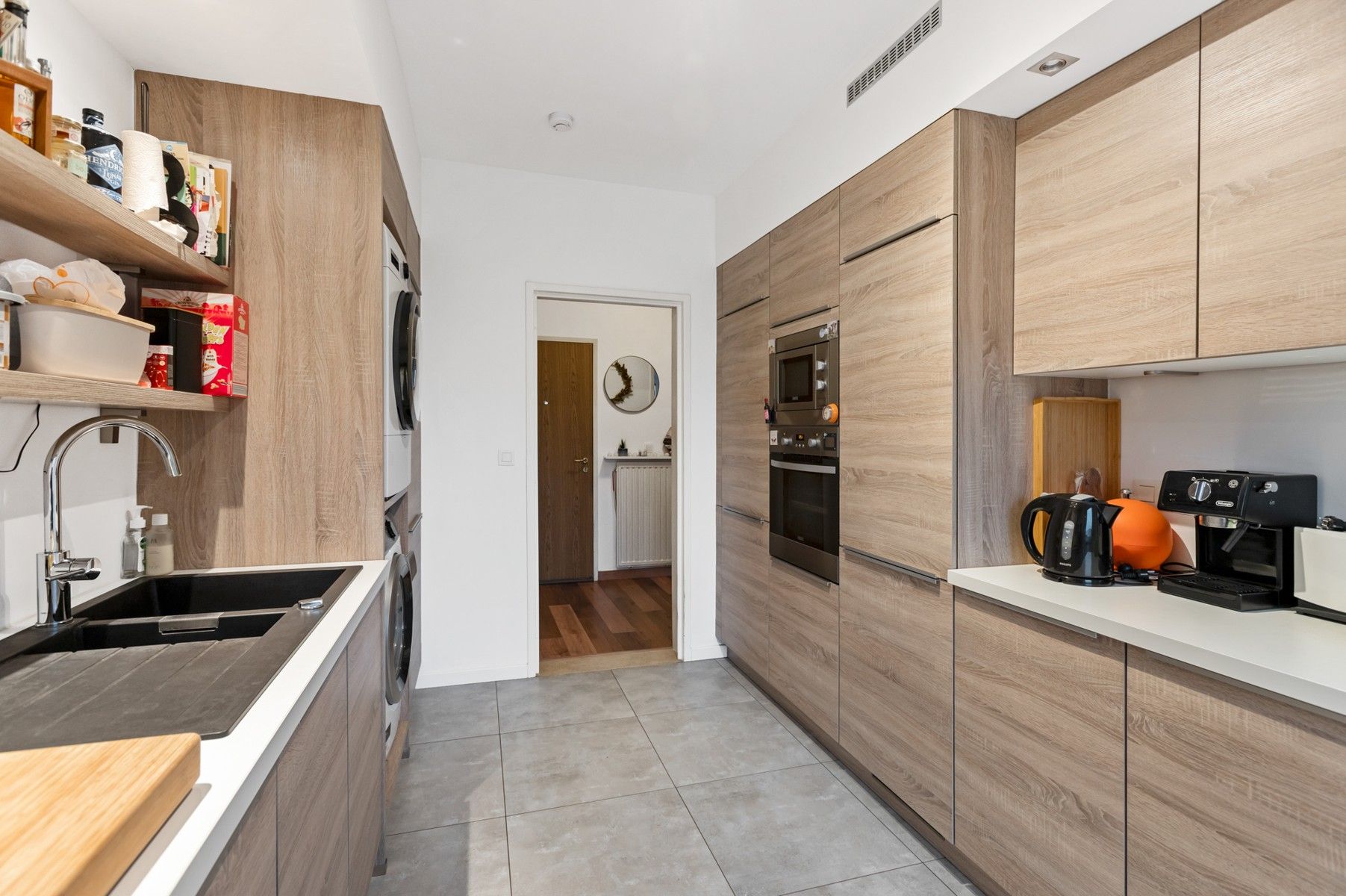 Gelijkvloersappartement met garage foto 9