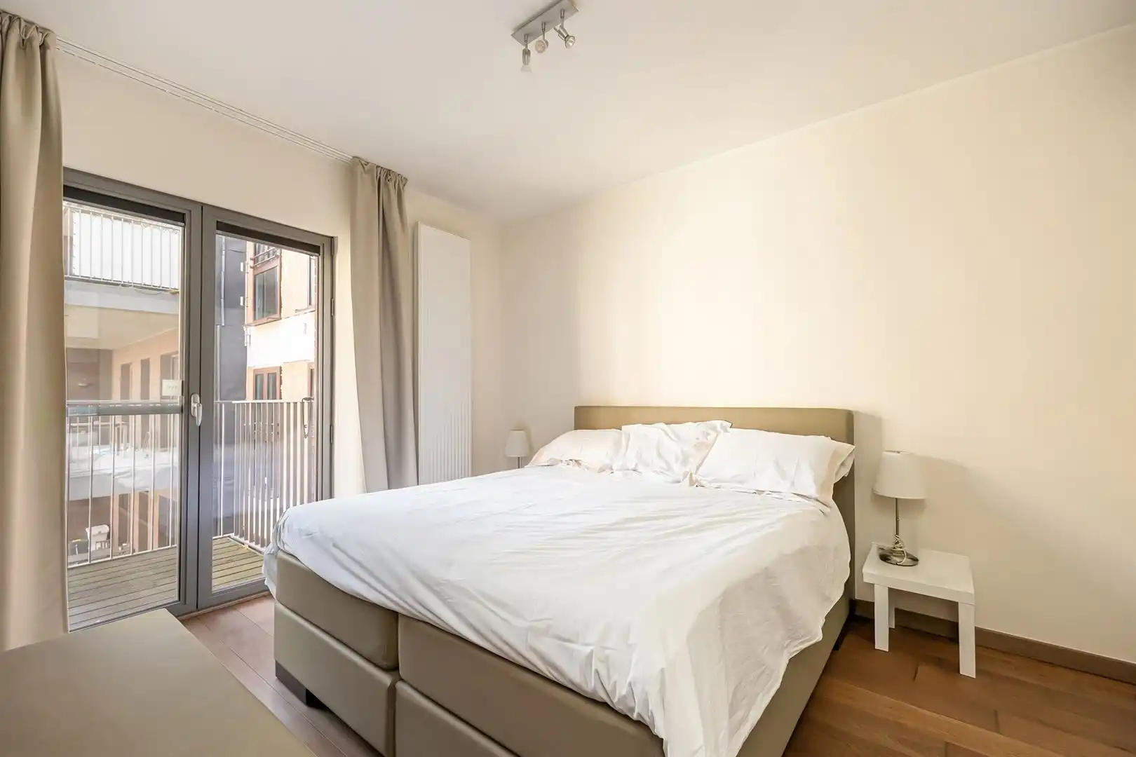 Stijlvol wonen met front row view op Antwerpen foto 9