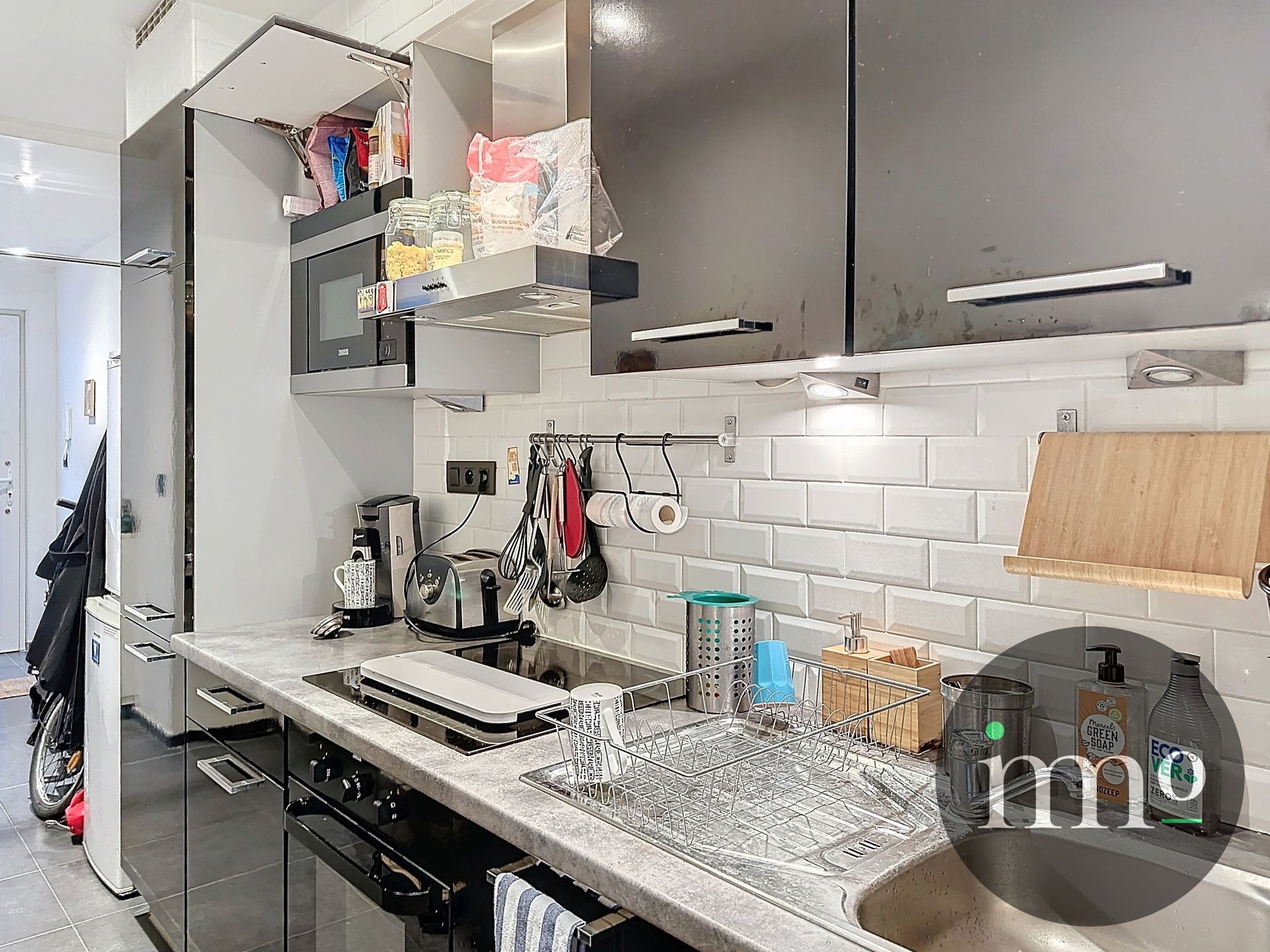 Leuk appartement aan het Zuid station! foto 6
