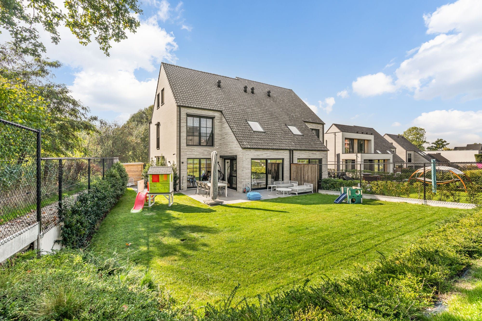 Exclusieve nieuwbouwwoning met verfijnde afwerking en ruime tuin! foto 22