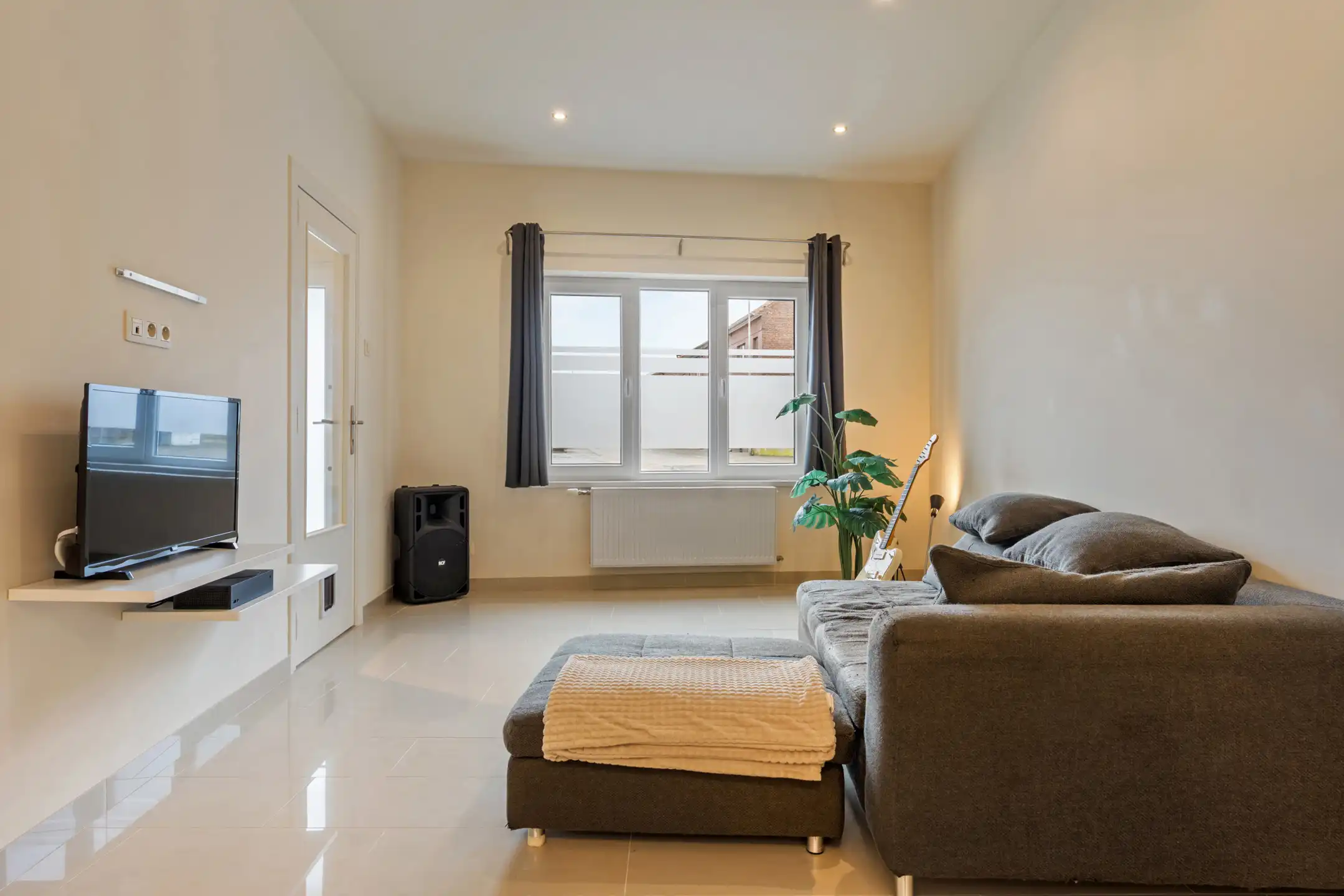 Gerenoveerde woning in charmante Zichen foto 10