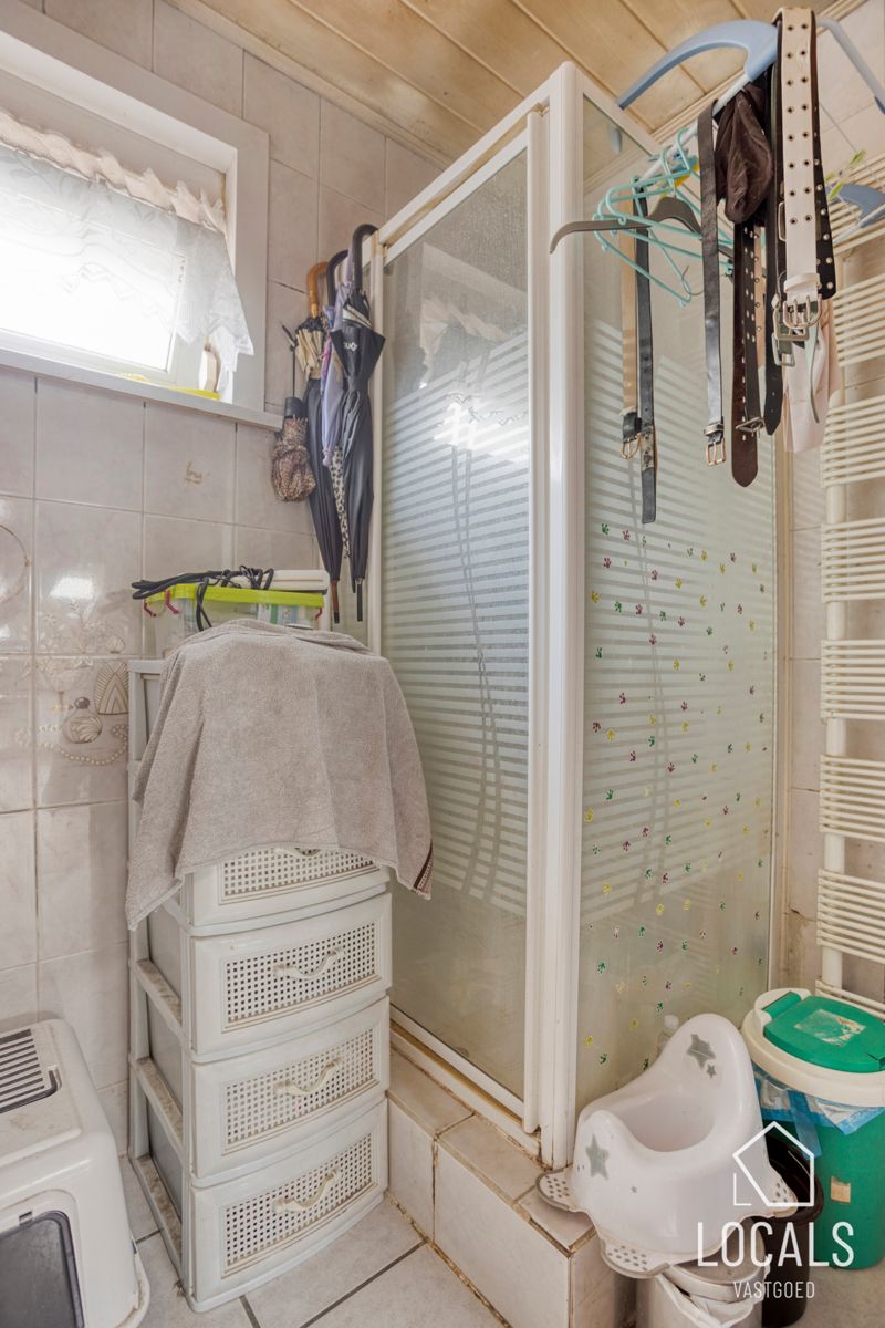 Gezellige eengezinswoning met tuin foto 9