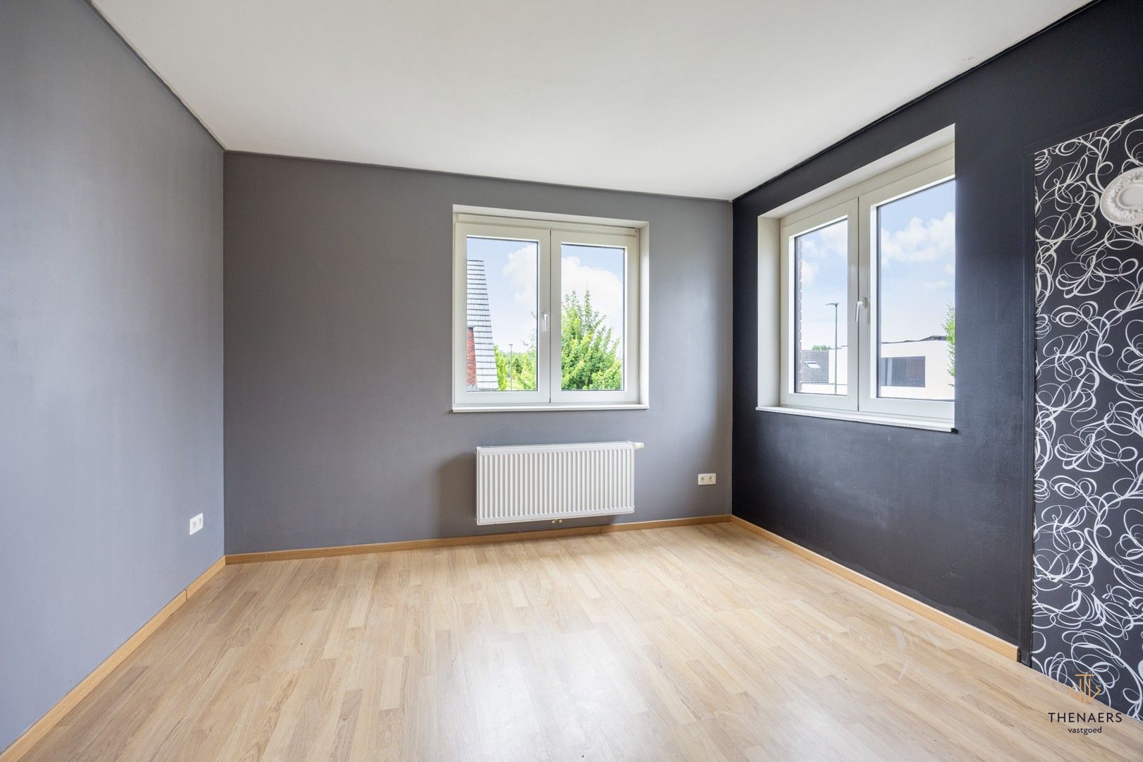 Moderne half‑open bebouwing met 3 slaapkamers op een rustige ligging. foto 11