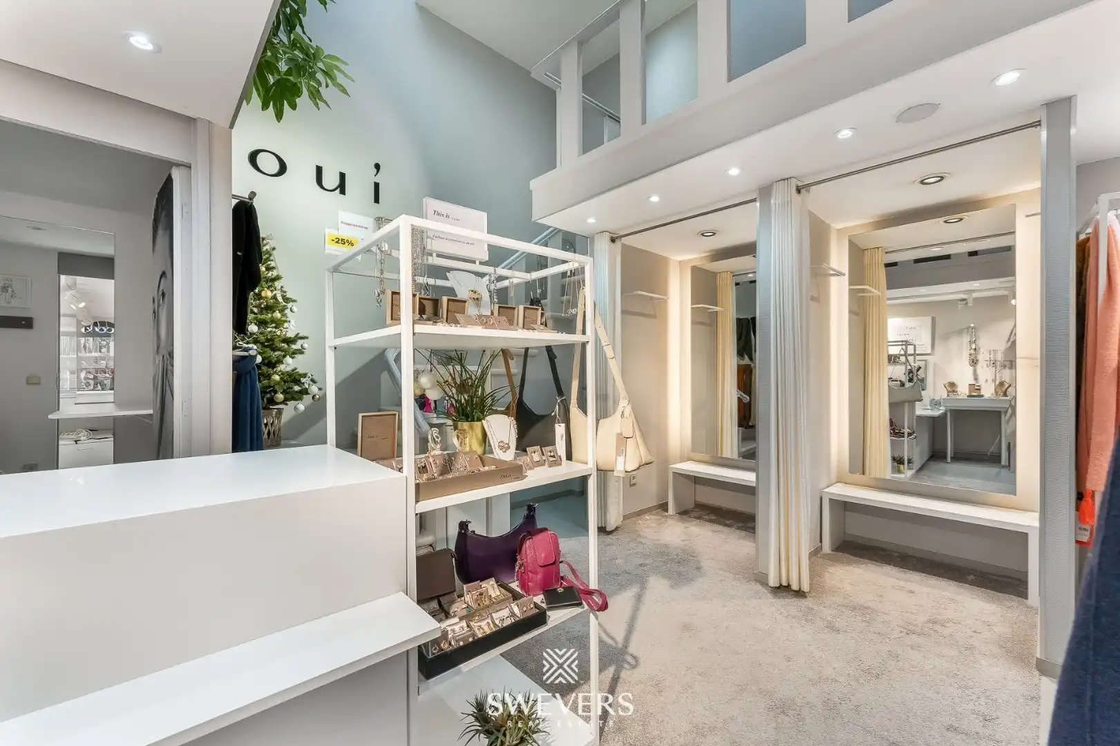 Uniek handelspand op TOPlocatie in hartje Sint-Truiden foto 12