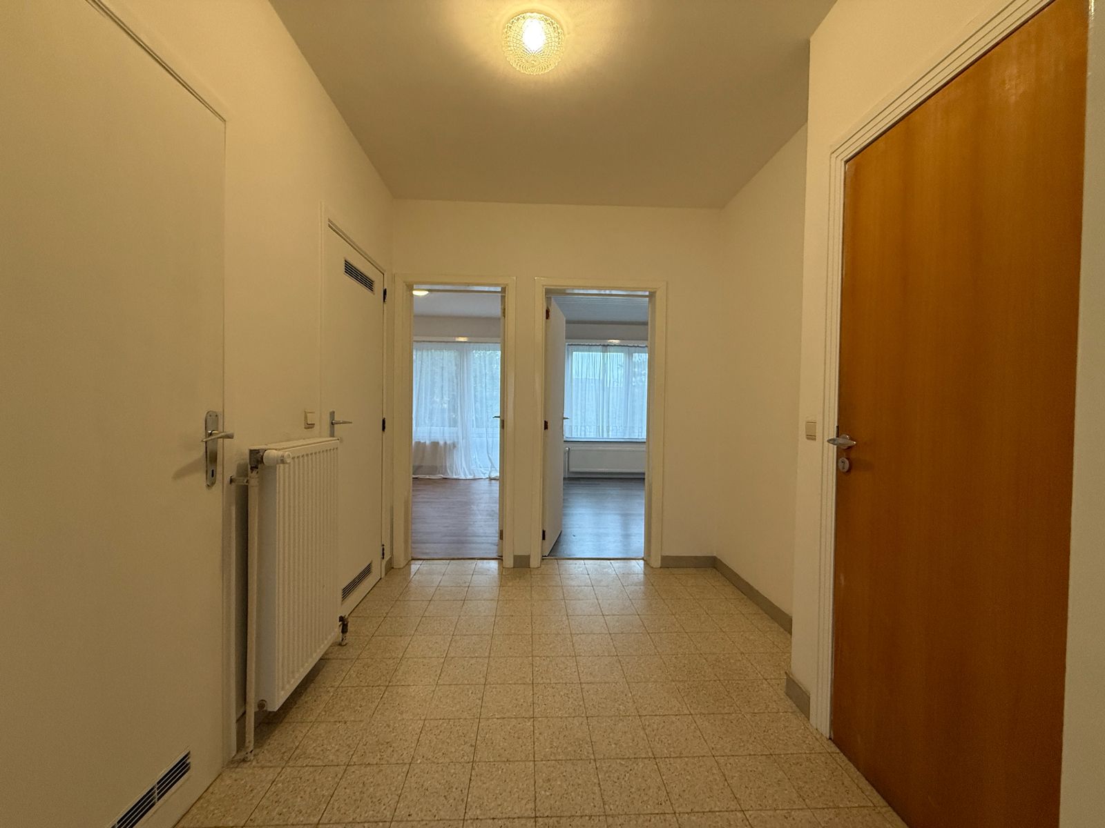 Appartement met twee slaapkamers in het hart van Drogenbos foto 6