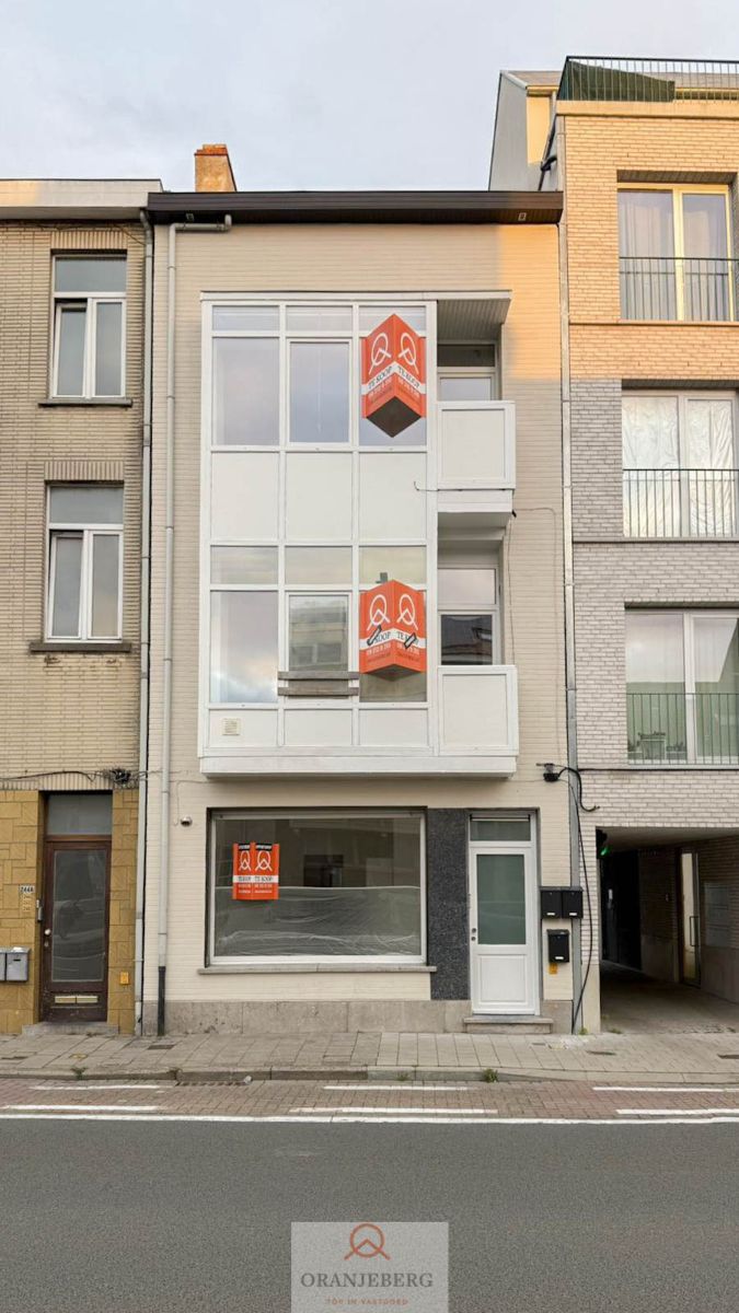 Appartement op het gelijkvloers met koertje (18 m²) te Rooigemlaan ! foto 27