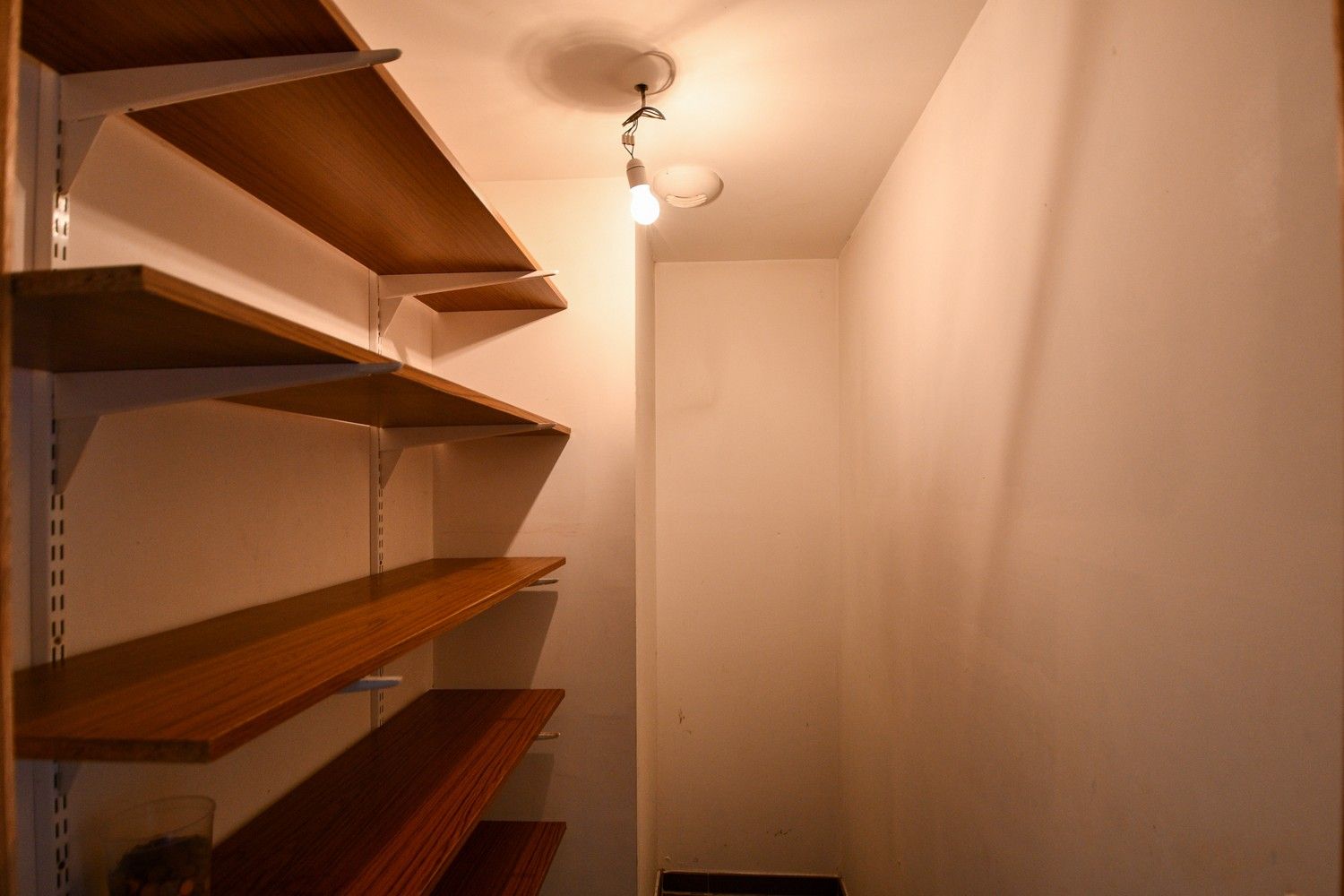 Gelijkvloers appartement met 2 slaapkamers, 2 terrassen en verzicht over de velden foto 10
