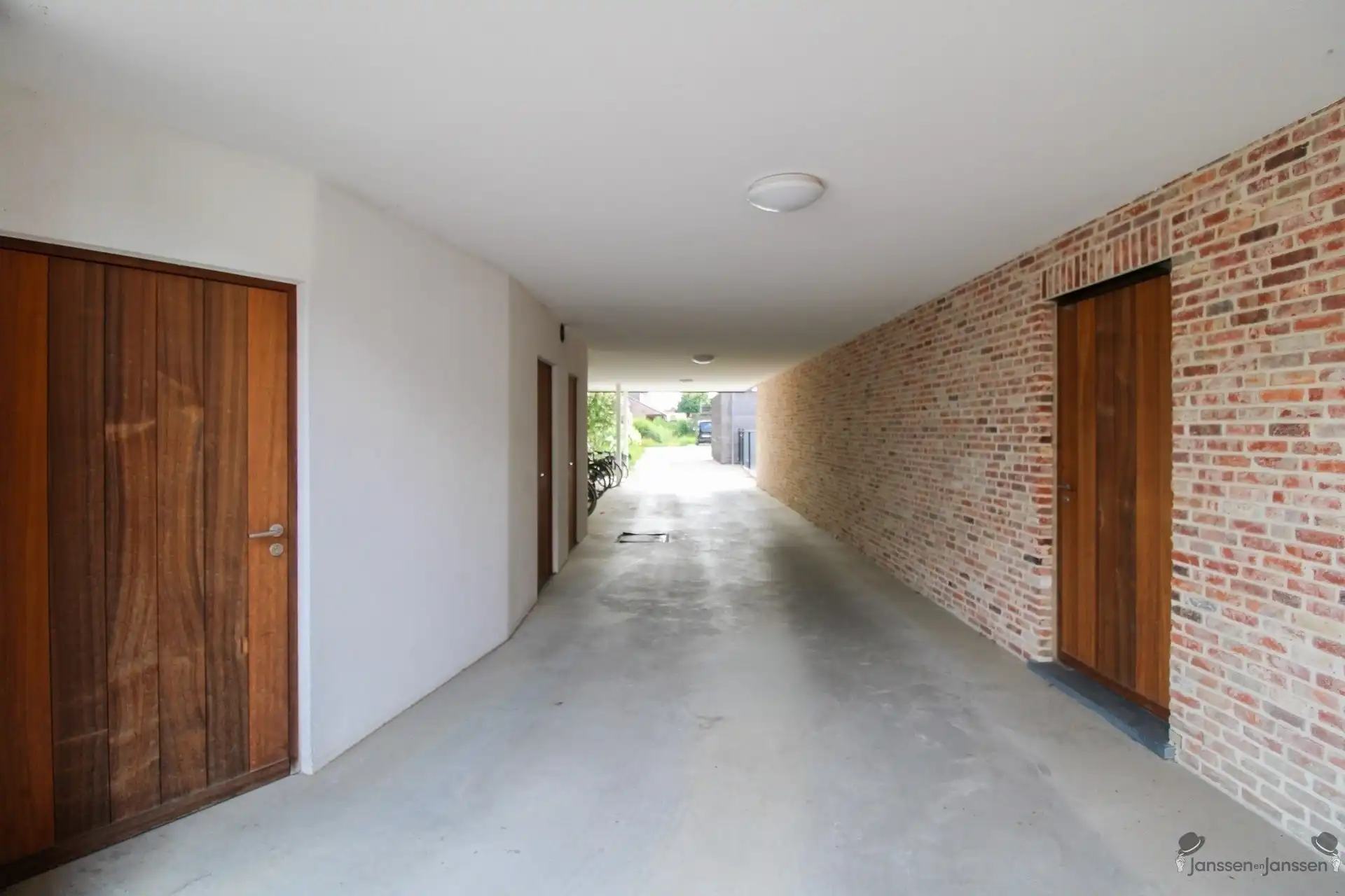 appartement 1e verdieping, 3 slpks, 2 badk, 2 parkings foto 21