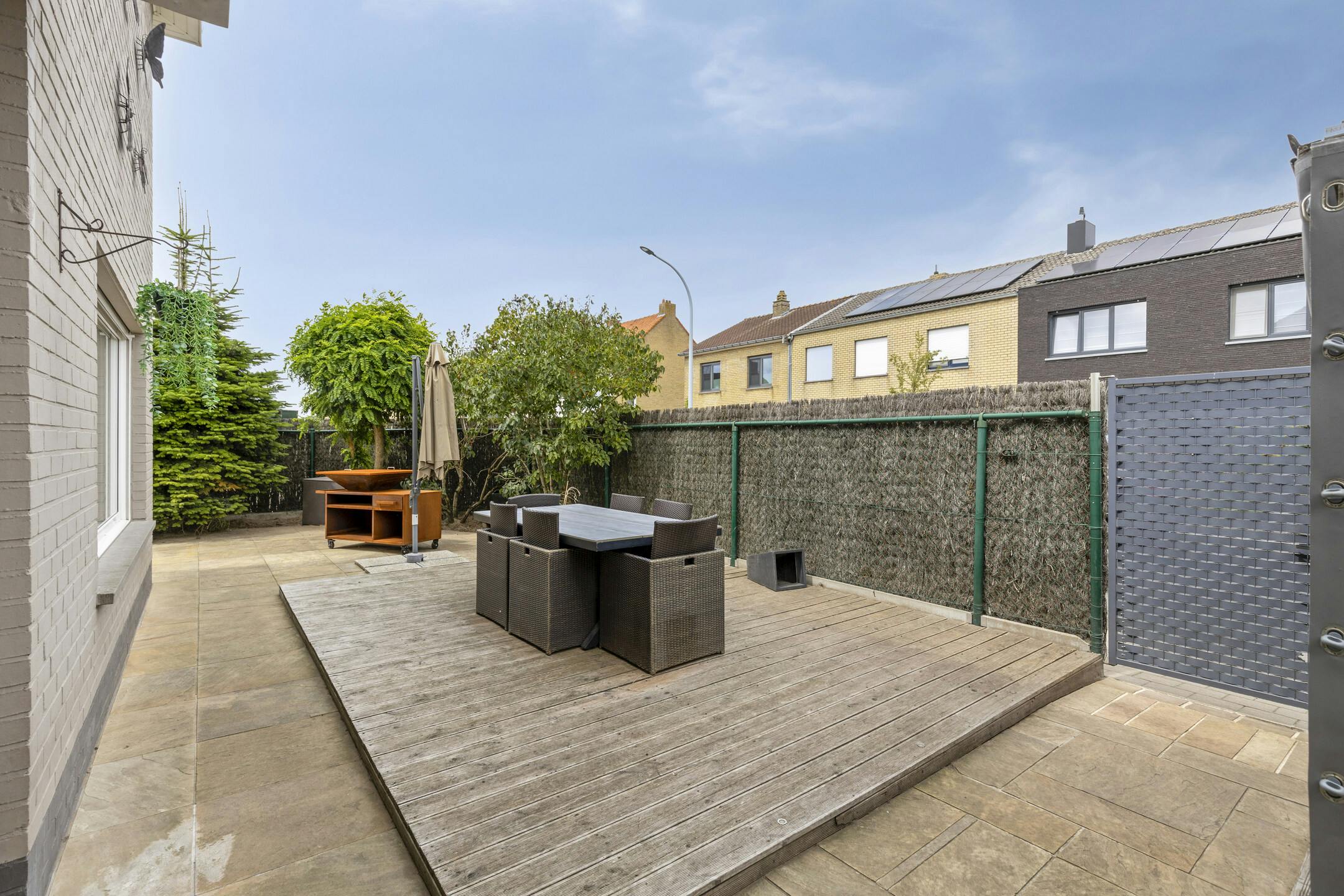 Instapklaar huis met 4 slaapkamers en garage te Assebroek  foto 6