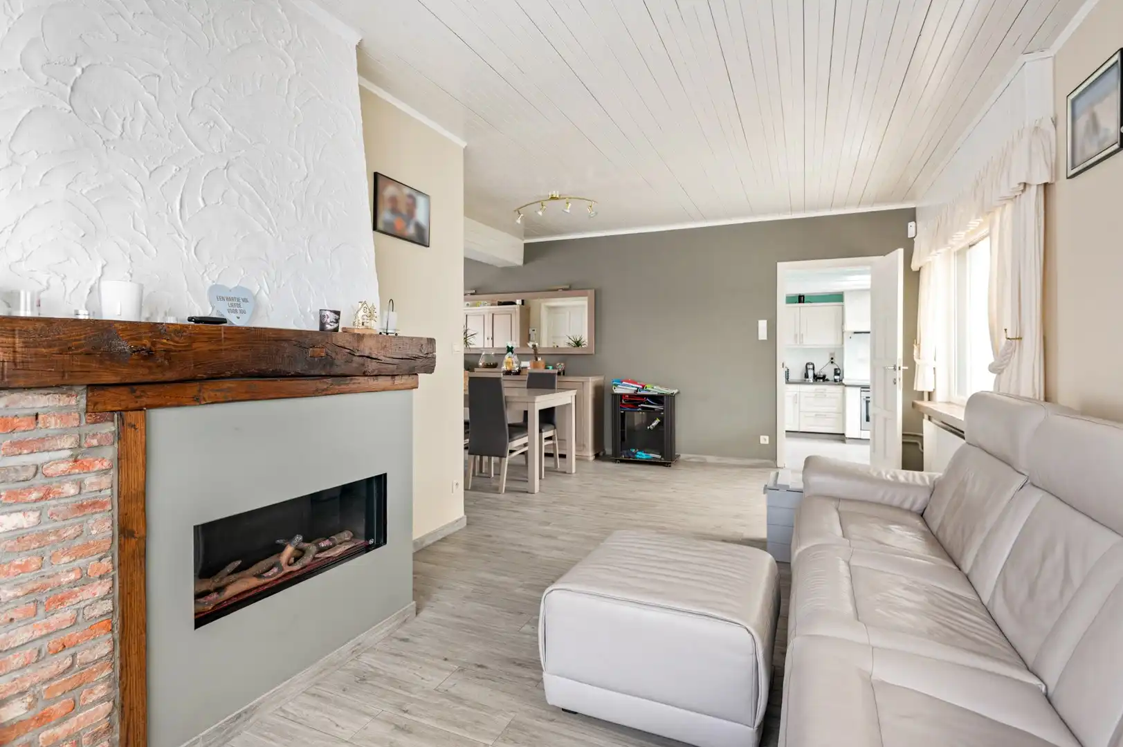 Instapklare woning met tuin, garage en 3 slpkmrs! foto 5