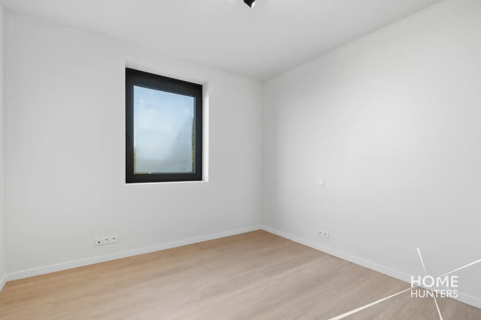 Volledig vernieuwde woning anno 2026 met 4 slaapkamers, prachtige tuin en garage foto 21