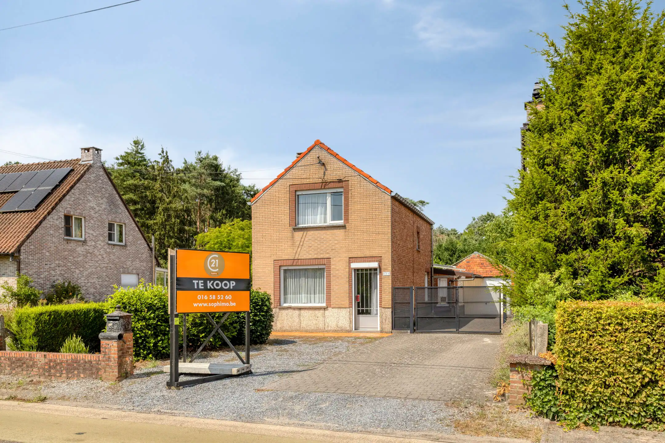 Te renoveren woning met 3 slaapkamers op 9a50ca foto 2