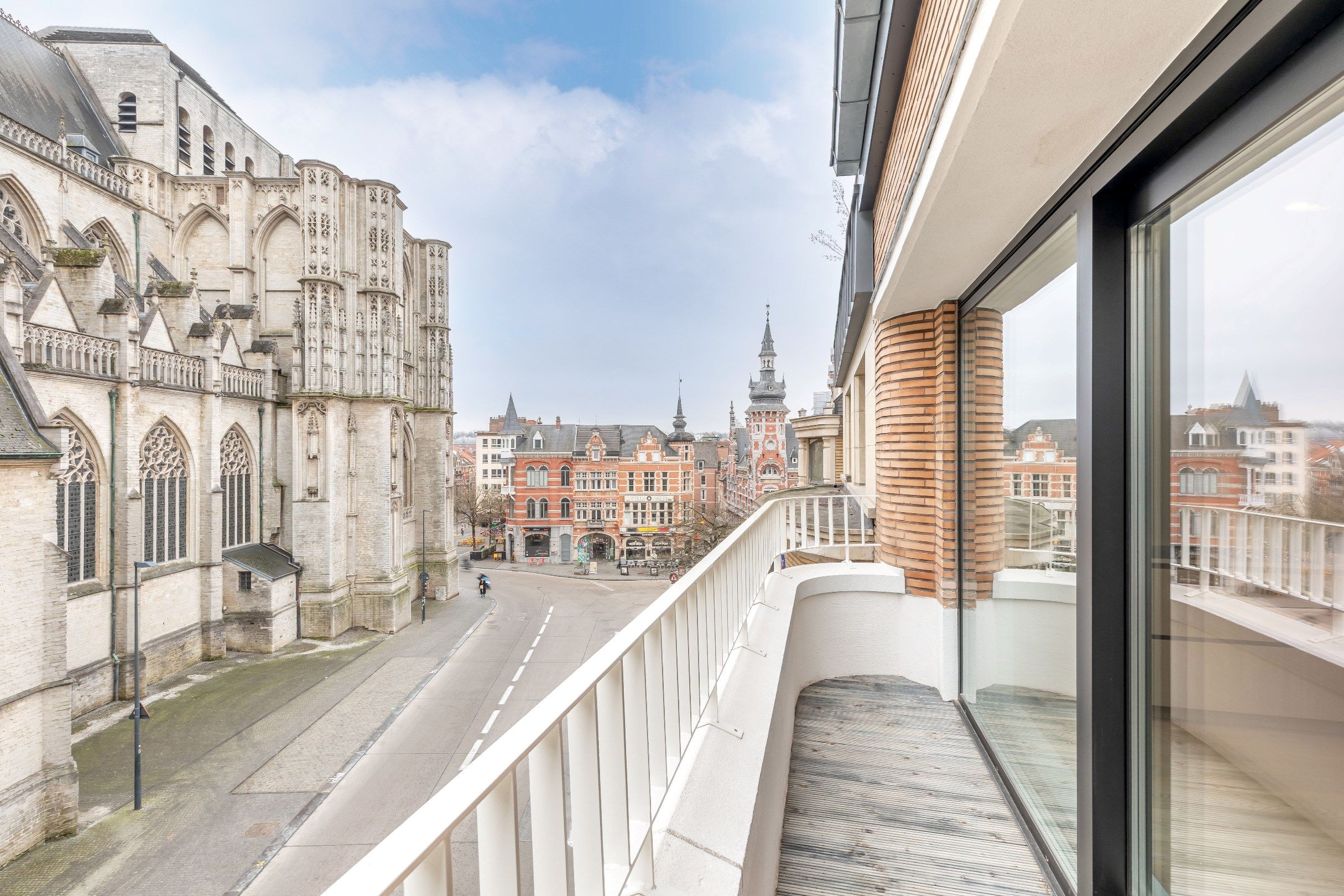 Uniek appartement met adembenemend zicht! foto 10
