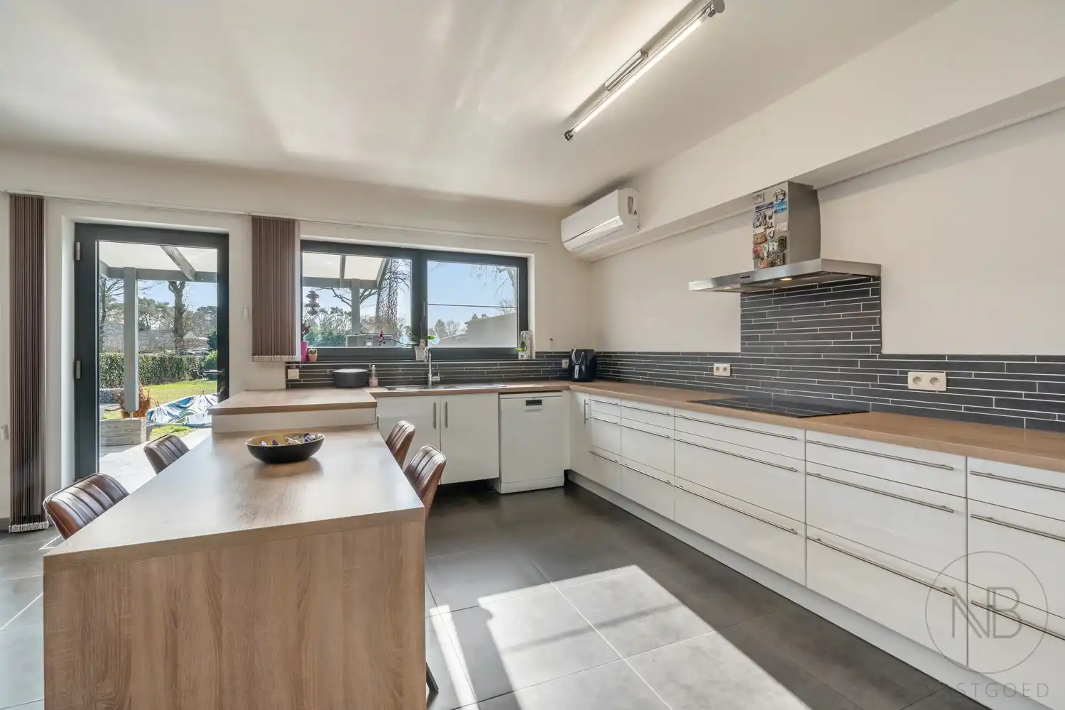 Unieke kangoeroewoning  op topligging tussen Zonhoven en Genk foto 9