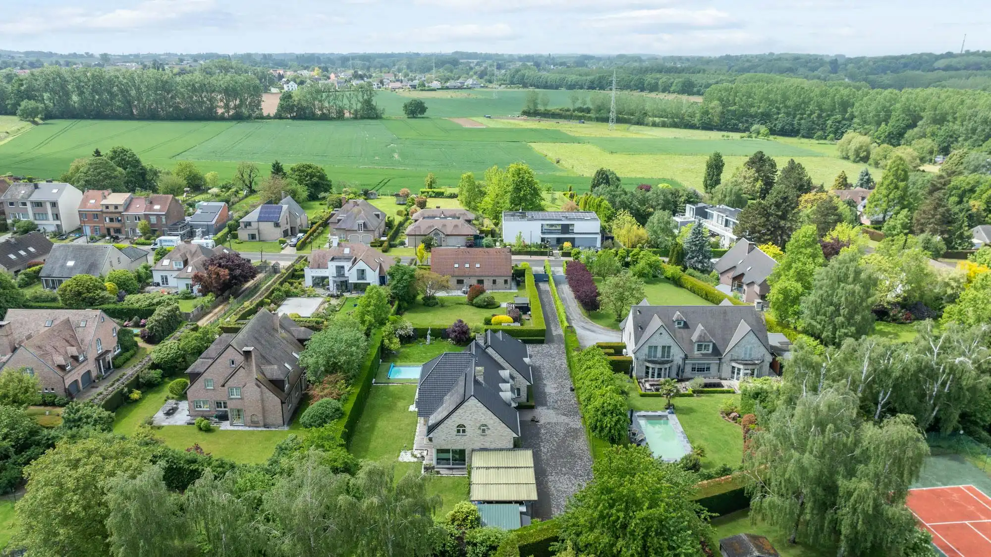 Exclusieve villa met  zwembad op een toplocatie in Wemmel foto 3