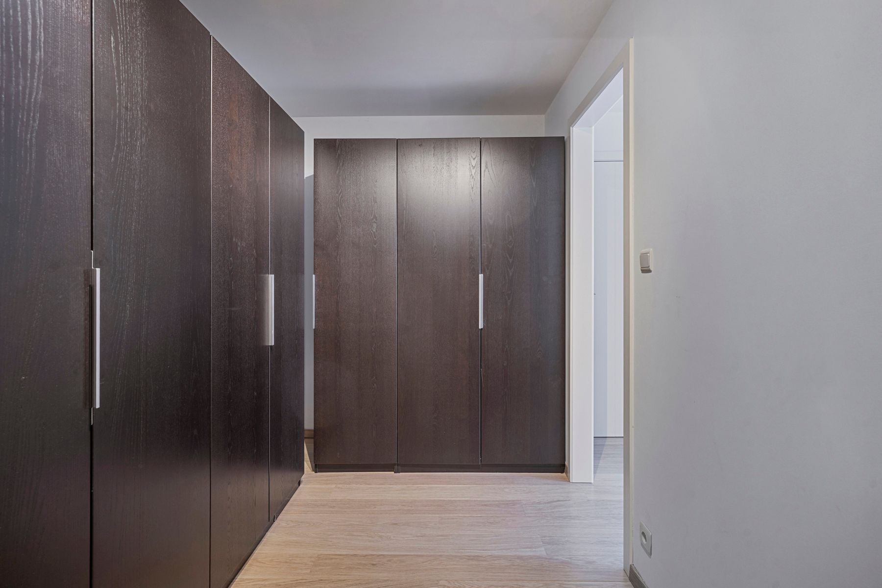 Prachtige villa met mooie tuin en 5 slaapkamers foto 26
