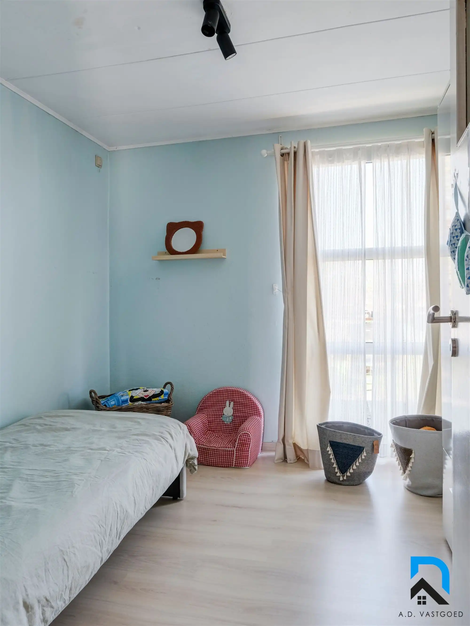 Halfopen bebouwing met grote tuin in Beverst foto 24