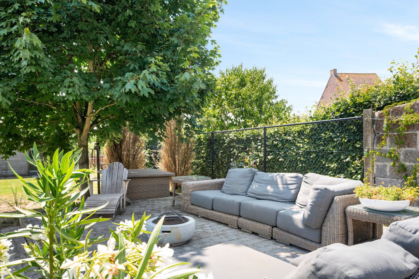 ENERGIEZUINIGE WONING MET 3 SLPKS, TOPAFWERKING EN GROTE TUIN foto 23